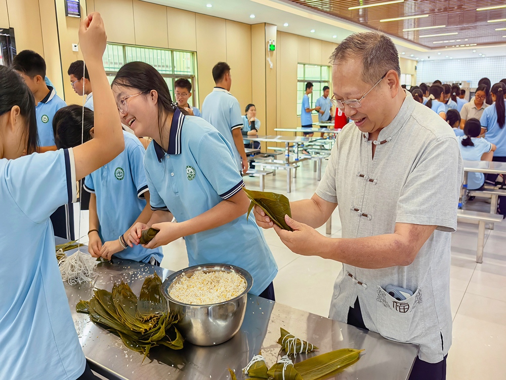 上海孩子叛逆不听话学校怎么联系?寄宿培育机构选择指南